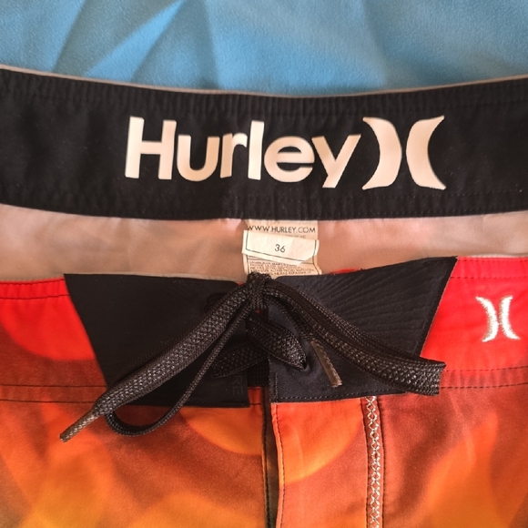 Hurley Phantom: Rainbow Gradient Board Shorts - Picture 3 of 5